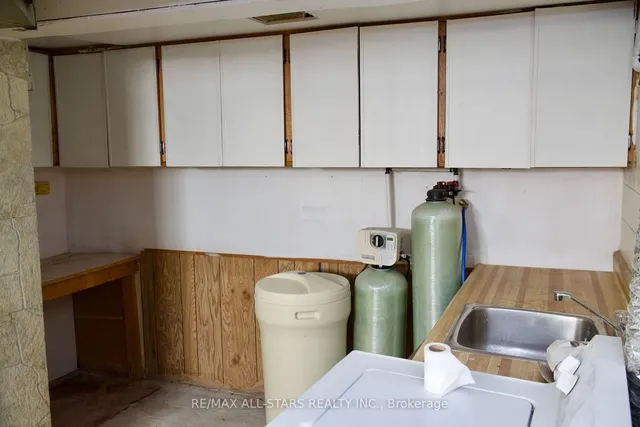 Additional image 34 of 29 North Woodrow Blvd