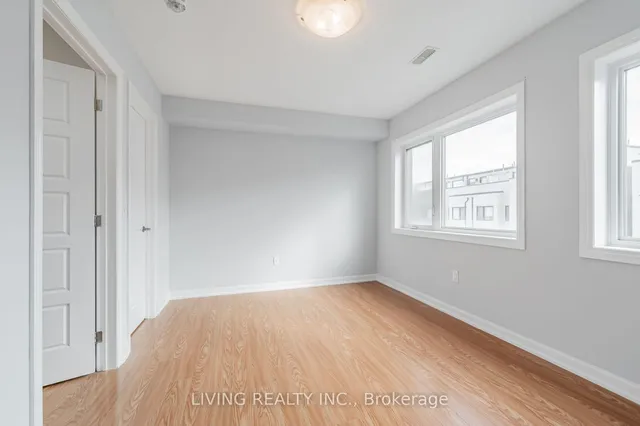 Additional image 25 of 21 Caroline Carpenter Grve