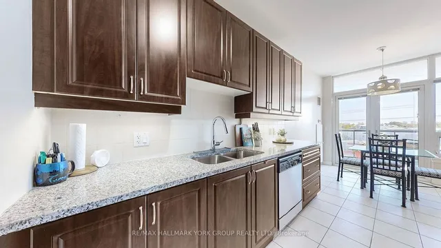 Additional image 13 of 1135 Royal York Rd Unit 603