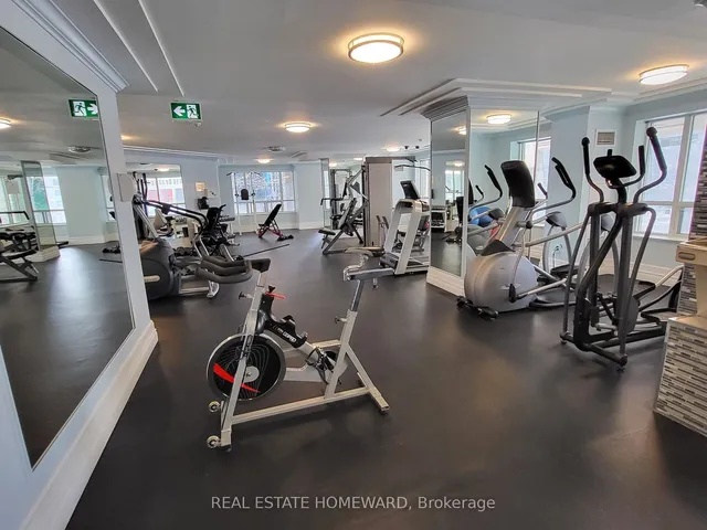 Additional image 16 of 887 Bay St Unit 905