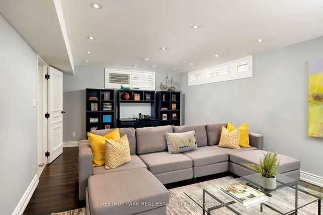 Additional image 26 of 56 Tefley Rd