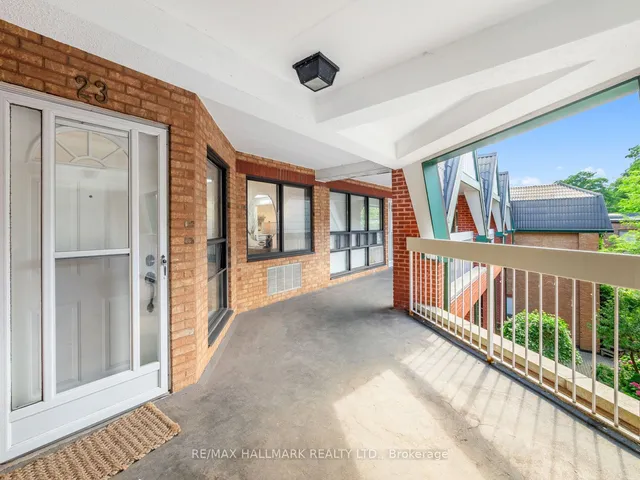 Additional image 20 of 2112 Queen St Unit 23