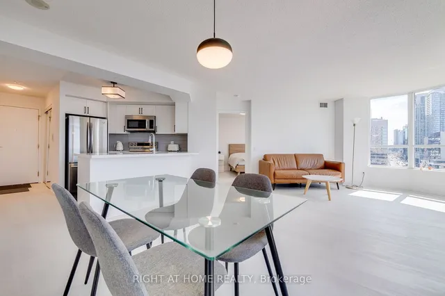 Additional image 18 of 5 Northtown Way Unit 702