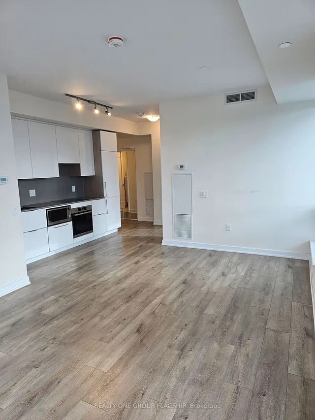 Additional image 10 of 28 Freeland St Unit 4304