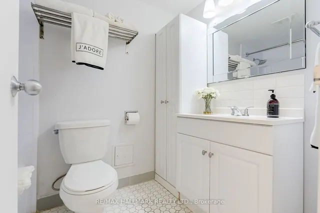 Additional image 15 of 175 Hilda Ave Unit 612