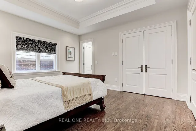 Additional image 31 of 297 Churchill Ave