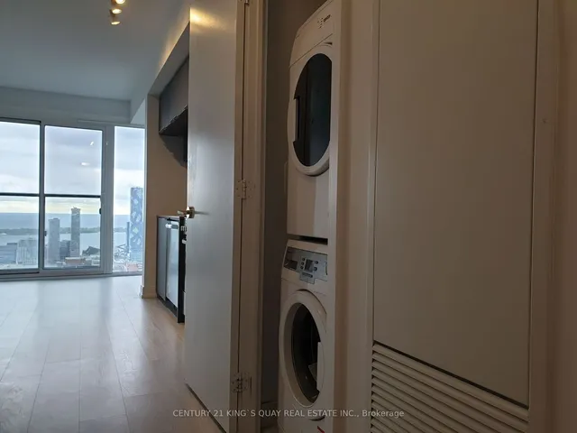 Additional image 4 of 181 Dundas St Unit 5108