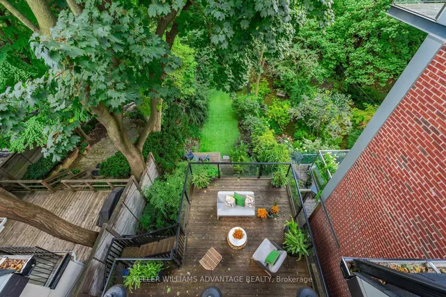 Additional image 23 of 37 Farnham Ave