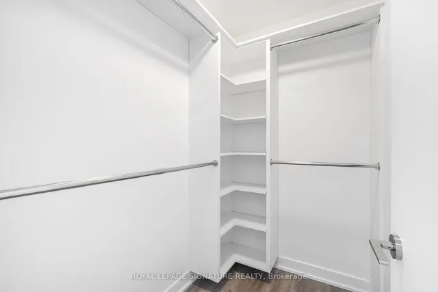 Additional image 11 of 15 Baseball Pl Unit 715