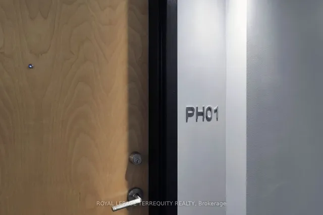 Additional image 4 of 39 Parliament St Unit PH1