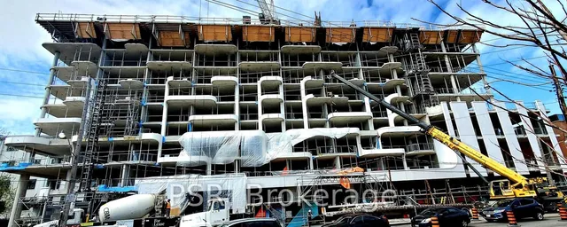 Additional image 10 of 328 Dupont St Unit 507