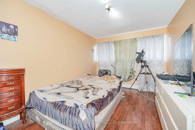 Additional image 21 of 2901 Jane St Unit 89