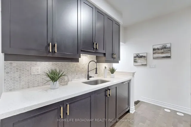 Additional image 14 of 10 Hargrave Lane Unit #18