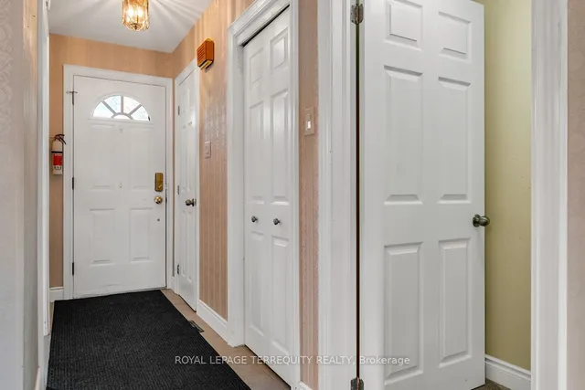 Additional image 2 of 705 Burnhamthorpe Rd Unit 77