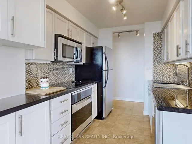 Additional image 14 of 3 Rean Dr Unit 1604