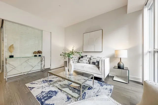 Additional image 21 of 955 Bay St Unit 604