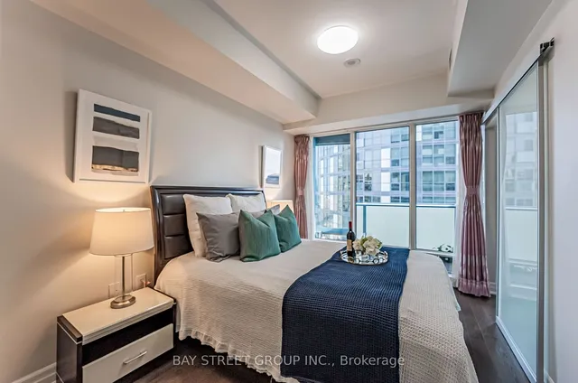 Additional image 15 of 8 The Esplanade Unit 2712