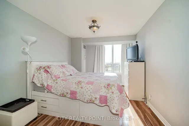 Additional image 6 of 1720 Eglington Ave Unit 807