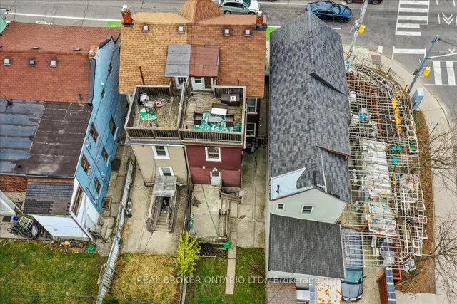 Additional image 39 of 134 Jones Ave