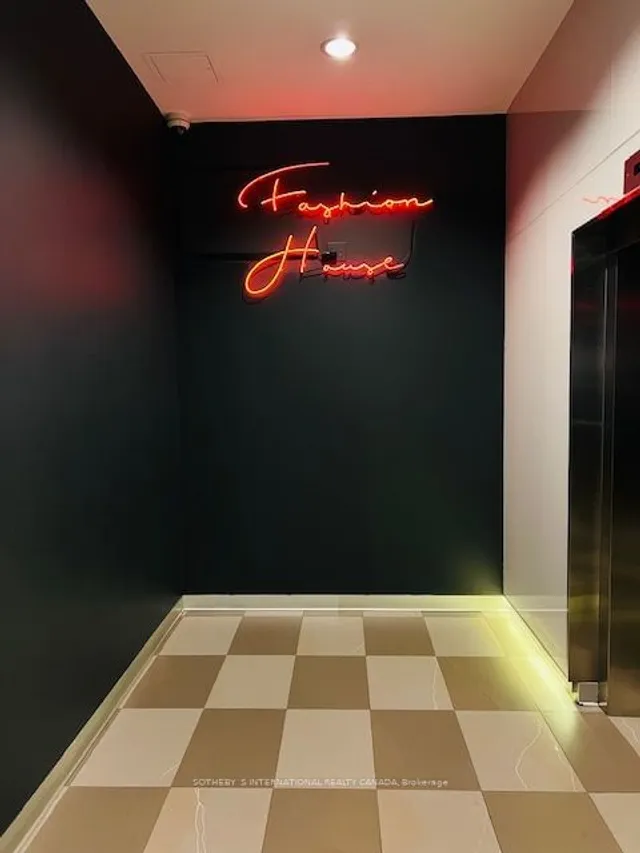 Additional image 27 of 461 Adelaide St Unit 338