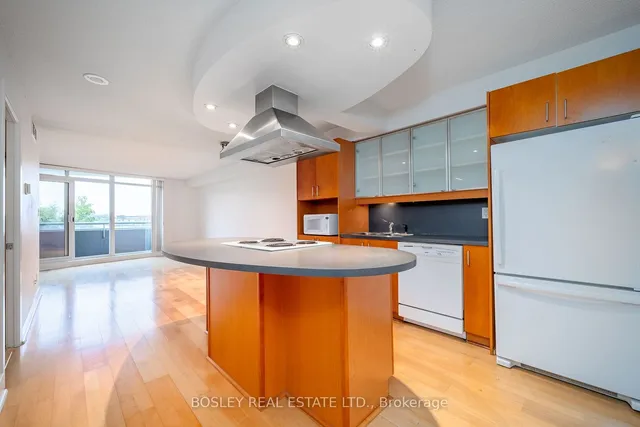 Additional image 11 of 550 Queens Quay Unit 318