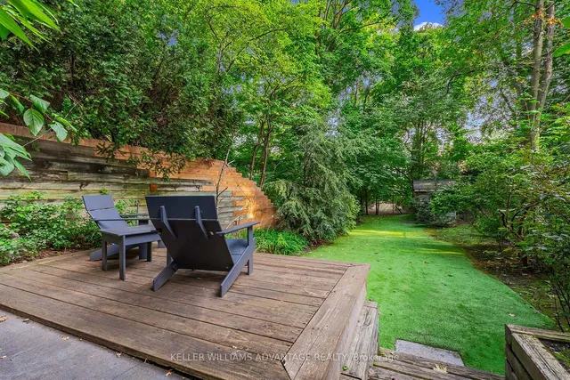 Additional image 35 of 37 Farnham Ave