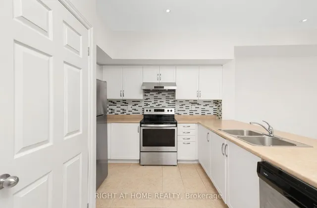 Additional image 12 of 1 Eaton Park Lane Unit 20