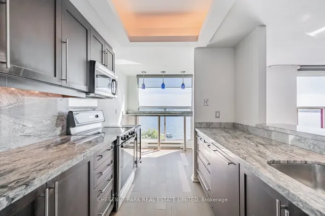 Additional image 7 of 99 Harbour Sq Unit 1008