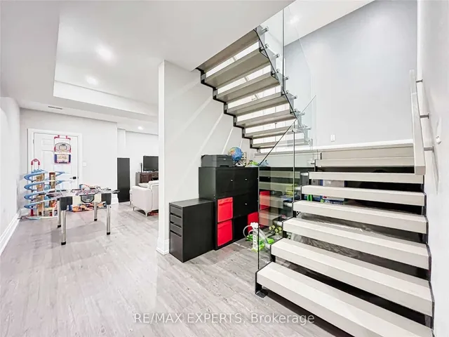 Additional image 15 of 48 Enfield Ave