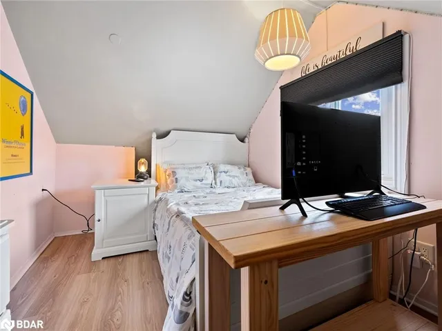 Additional image 26 of 102 Twenty Third Street