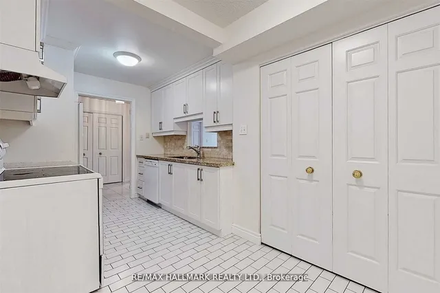 Additional image 11 of 215 The Donway Unit 310