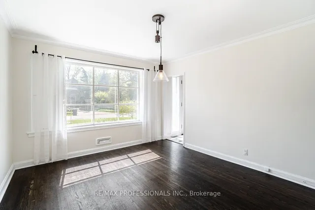 Additional image 11 of 52 Valecrest Dr