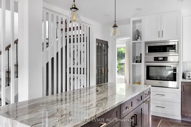 Additional image 12 of 2567 Lake Shore Blvd