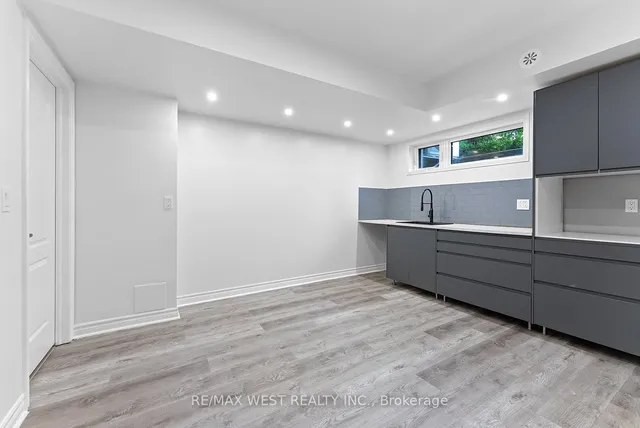 Additional image 32 of 35 Applewood Lane Unit 58