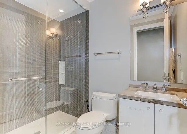 Additional image 22 of 311 Bay St Unit 3801