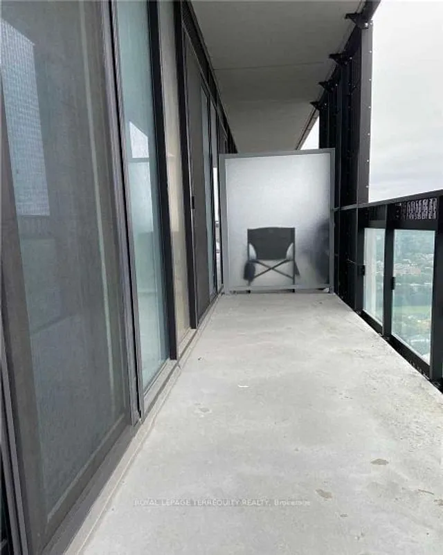 Additional image 8 of 8 Eglinton Ave Unit 3706