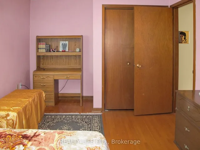 Additional image 18 of 61 Cameron Ave