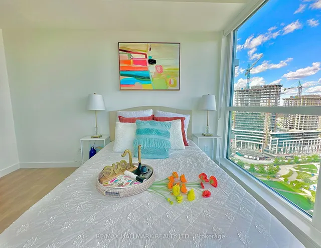 Additional image 27 of 25 Mcmahon Dr Unit 1902