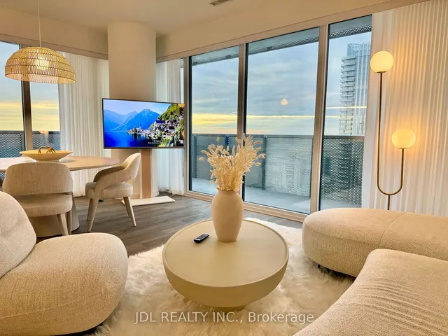 Additional image 15 of 55 Cooper St Unit 5811