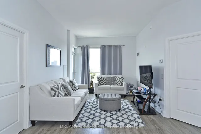 Additional image 19 of 2800 Keele St Unit 604