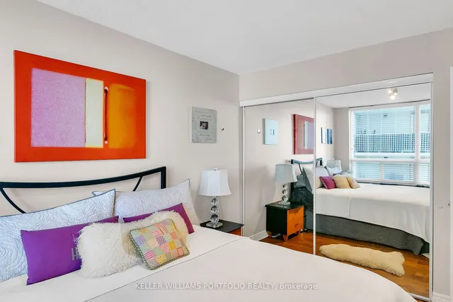 Additional image 10 of 43 Eglinton Ave Unit 1009