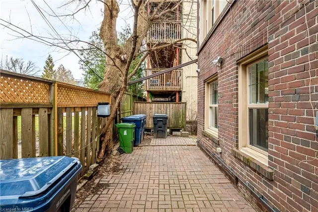 Additional image 34 of 9 Humewood Dr Unit Bldg 1