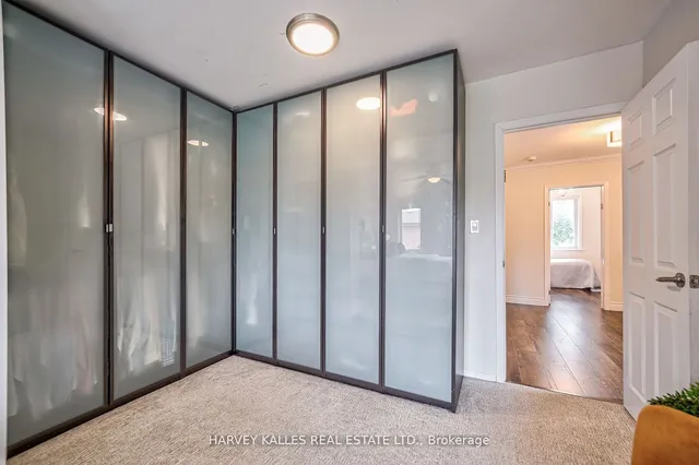 Additional image 20 of 106 Gloucester Grve