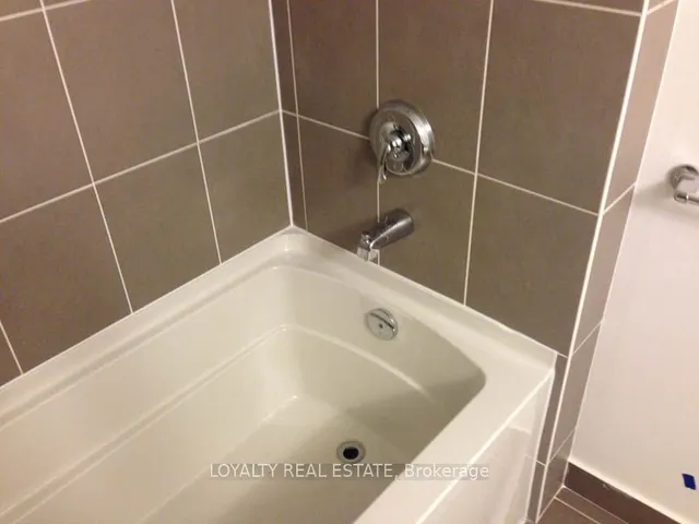 Additional image 5 of 830 Lawrence Ave Unit 733