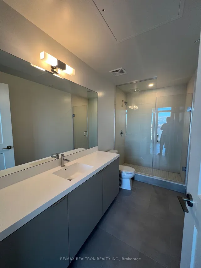 Additional image 11 of 28 Widmer St Unit GPH26