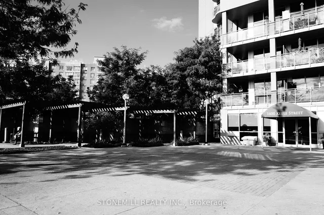 Additional image 2 of 1600 KEELE St Unit 814