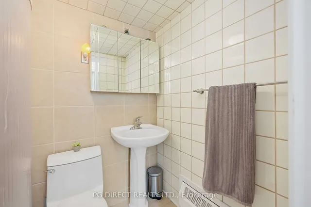 Additional image 9 of 785 Browns Line Unit 12