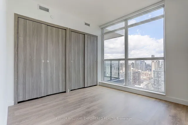 Additional image 30 of 38 Widmer St Unit 4806