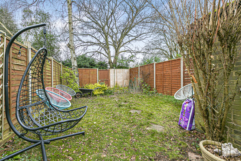 Additional image 8 of Watling View, St. Albans, Hertfordshire, AL1