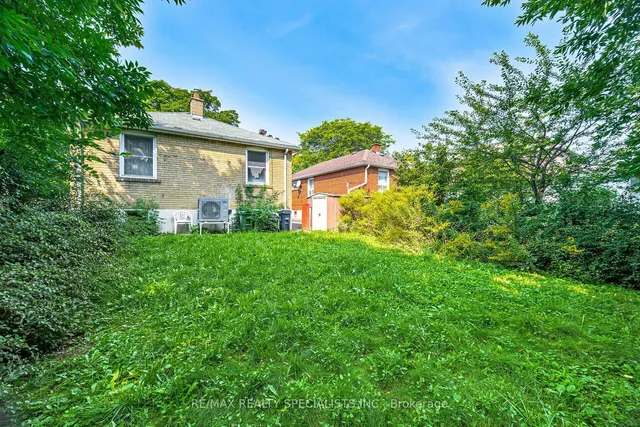 Additional image 13 of 29 Cedarcrest Dr